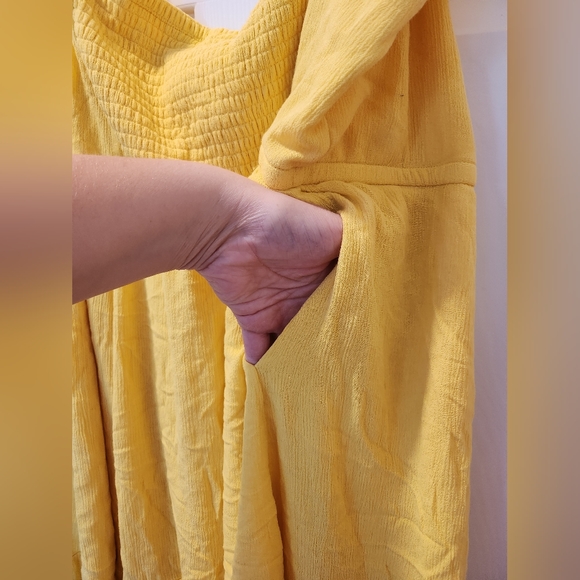 Torrid, MINI GAUZE PUFF SLEEVE SKATER DRESS, Plus Size 5X. - Picture 14 of 17